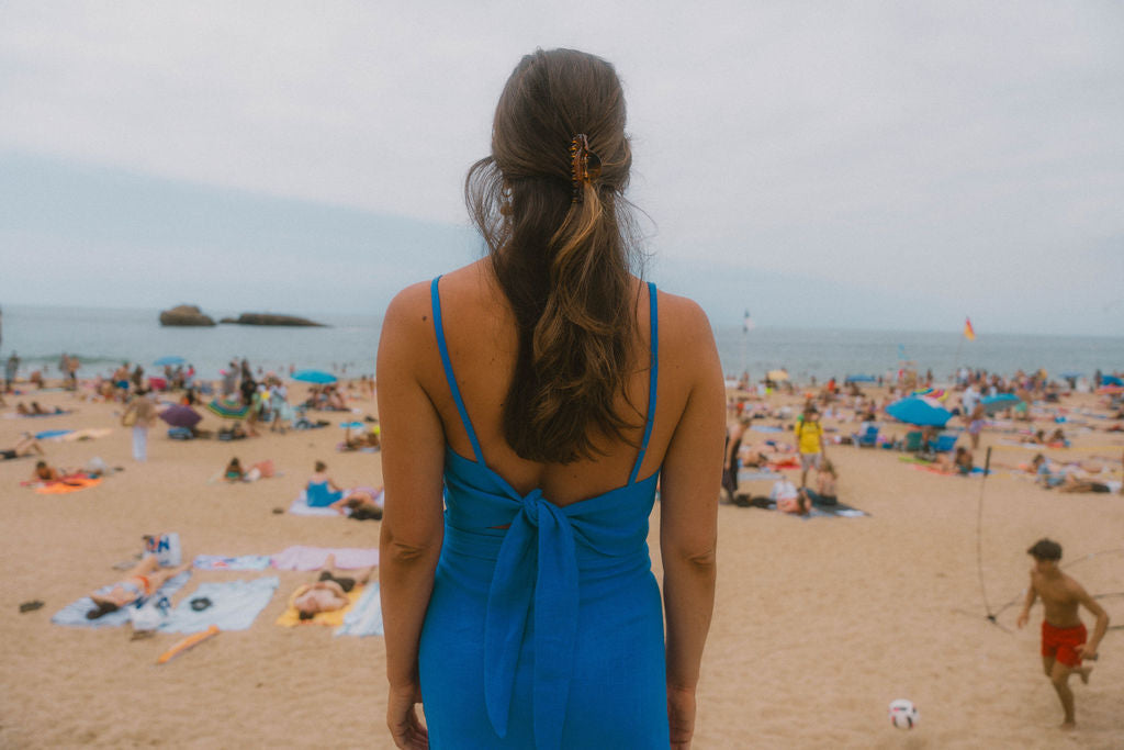 AMARRE CROP TOP NOUÉ | BLEUET