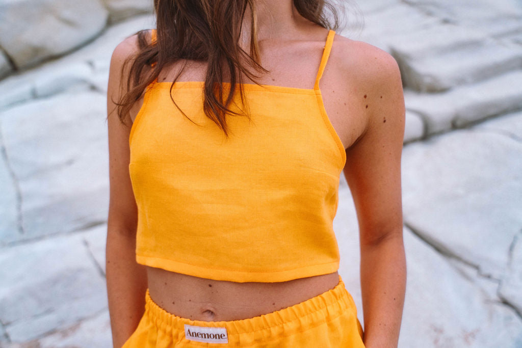 AMARRE CROP TOP NOUÉ | ORANGE DORÉ